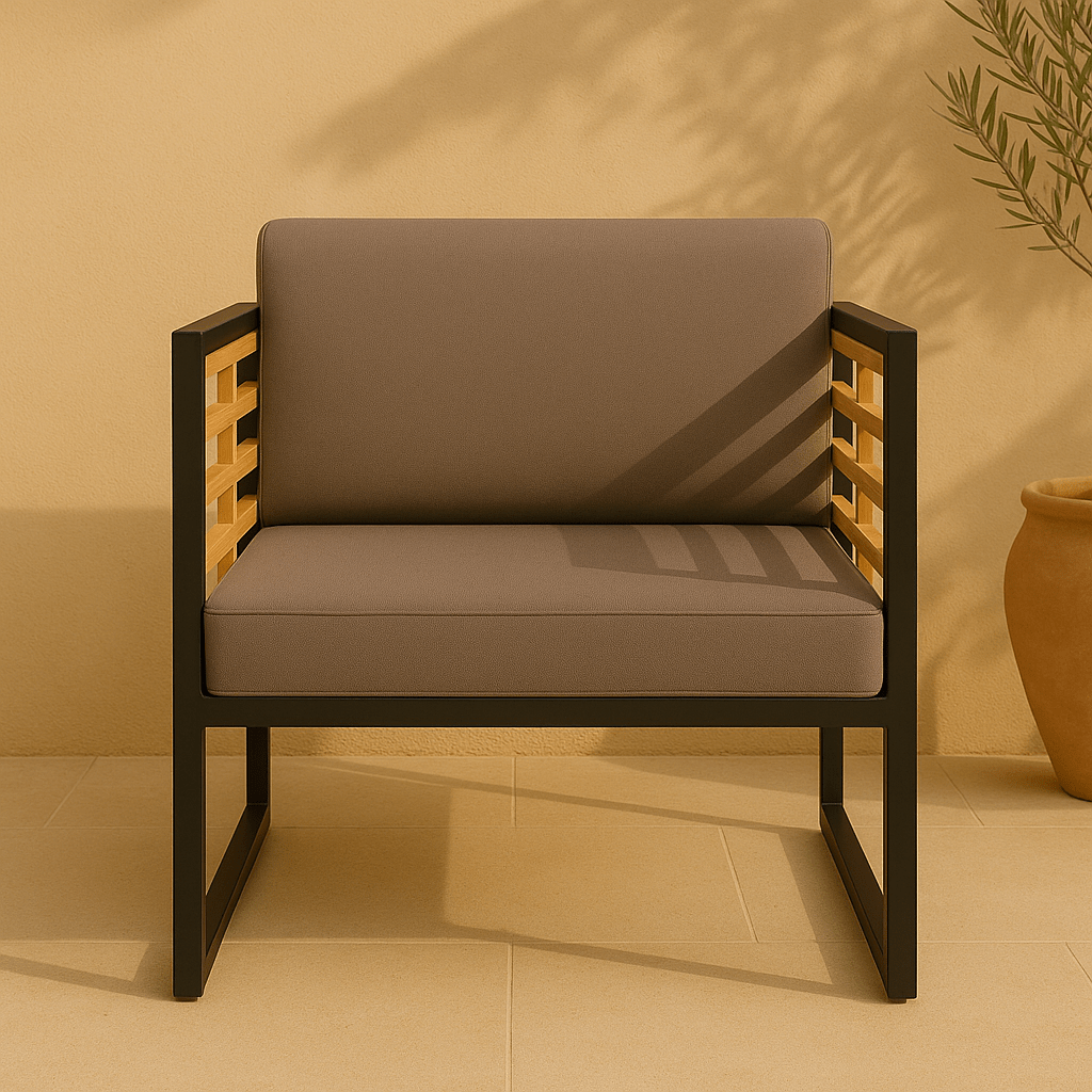 Verona – Set van 2 Acaciahouten Tuinstoelen met Donkergrijze Kussens
