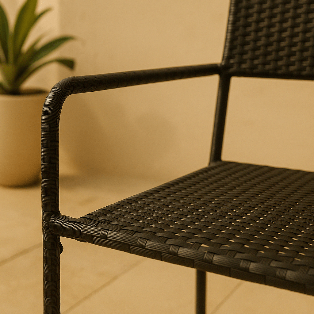 Tavira – Zwarte Tuinstoel van Rattan 1+1 Gratis